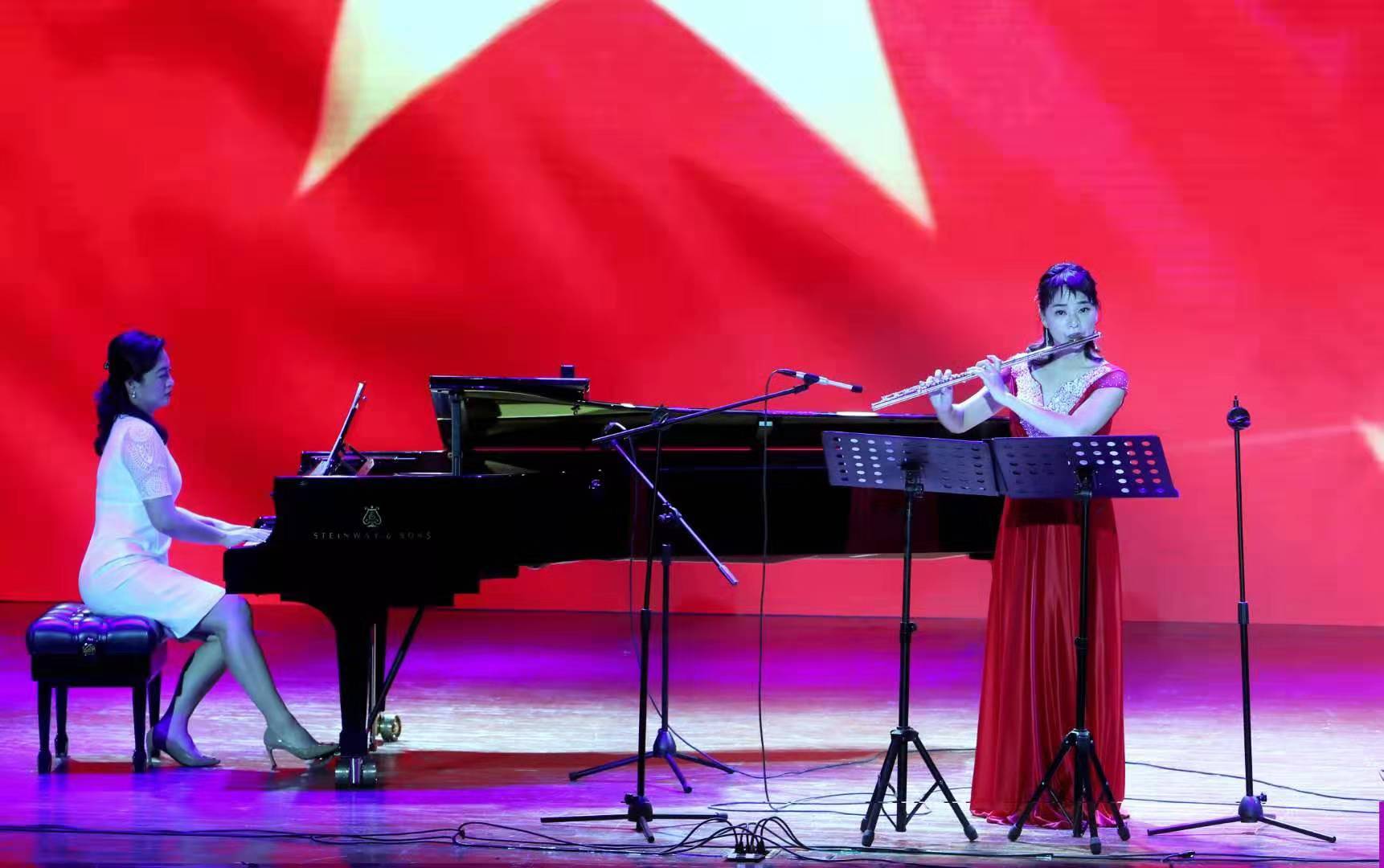 乐玩（中国）举行庆祝中华人民共和国成立70周年器乐专场音乐会