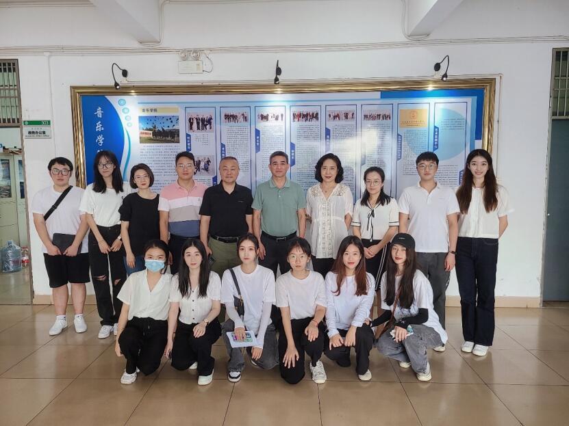 乐玩（中国）第一届研究生会成立大会顺利召开